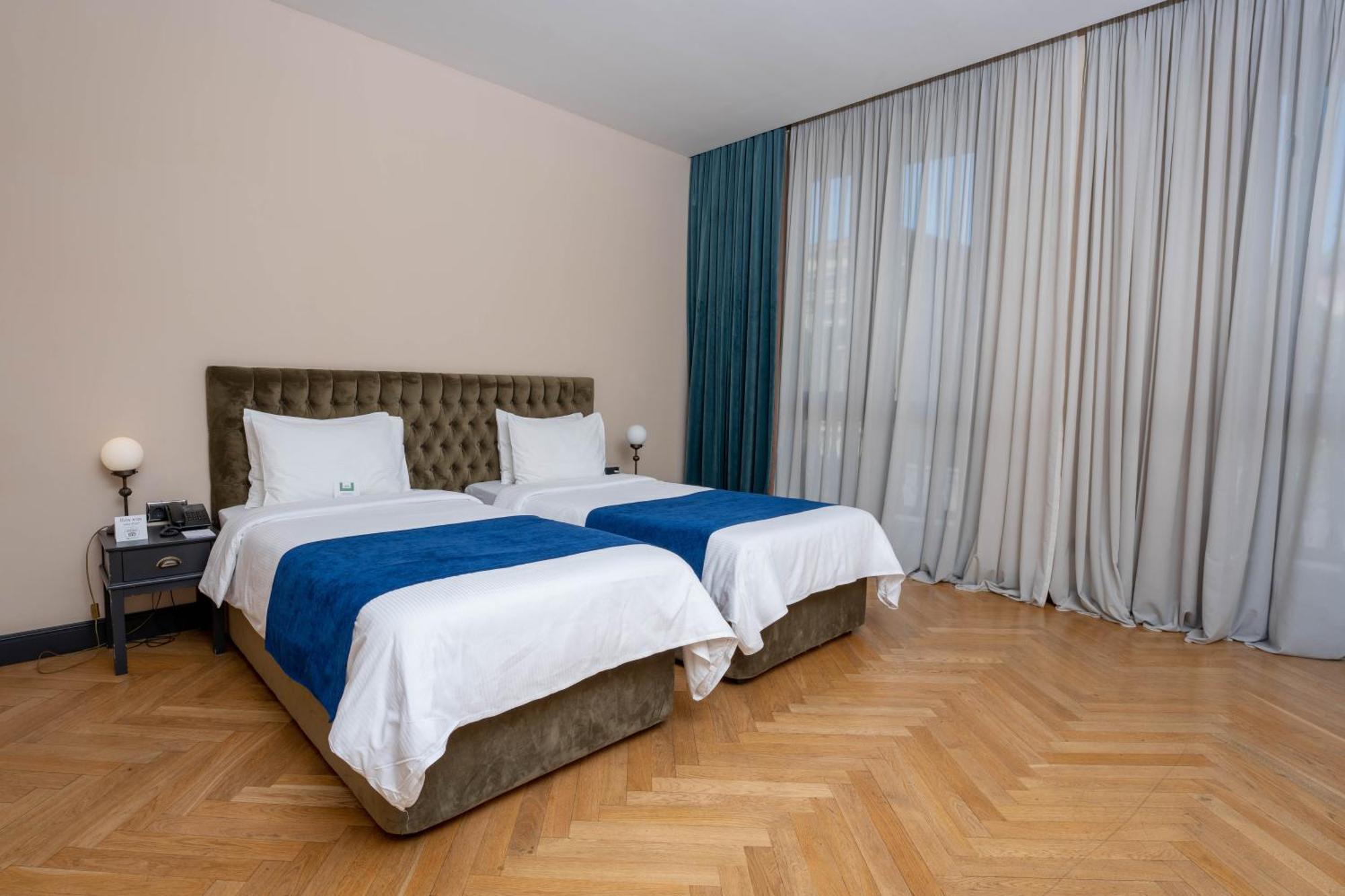 Museum Hotel Tbilisi Phòng bức ảnh